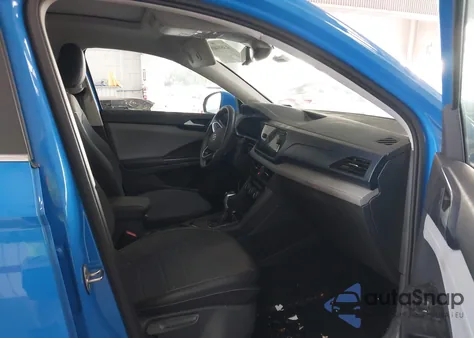 2023 Volkswagen Taos 1.5T Se from USA, damaged, VIN 3VVEX7B26PM312440